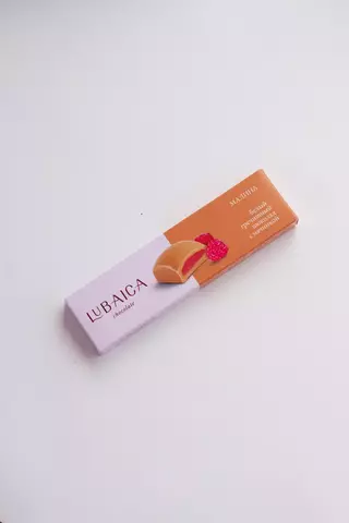 Шоколад Lubaica белый с малиновой начинкой 