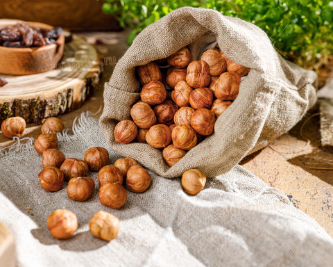отборные орешки фундук из Дагестана
